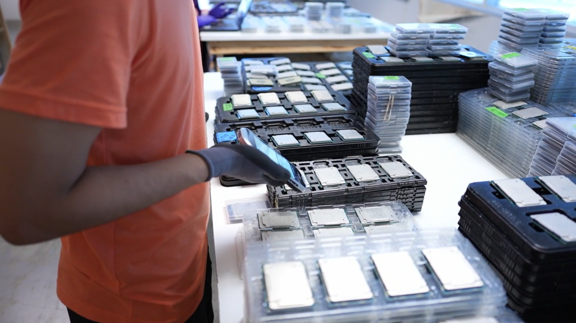 Equipment processing technology at Minnesota Computers
